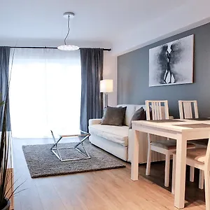 Super Apartament